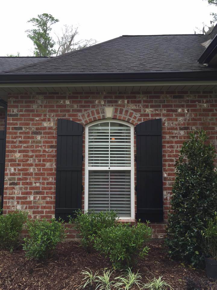 gulf_coast_shutters_board_and_baten_shutters_arch_top_2